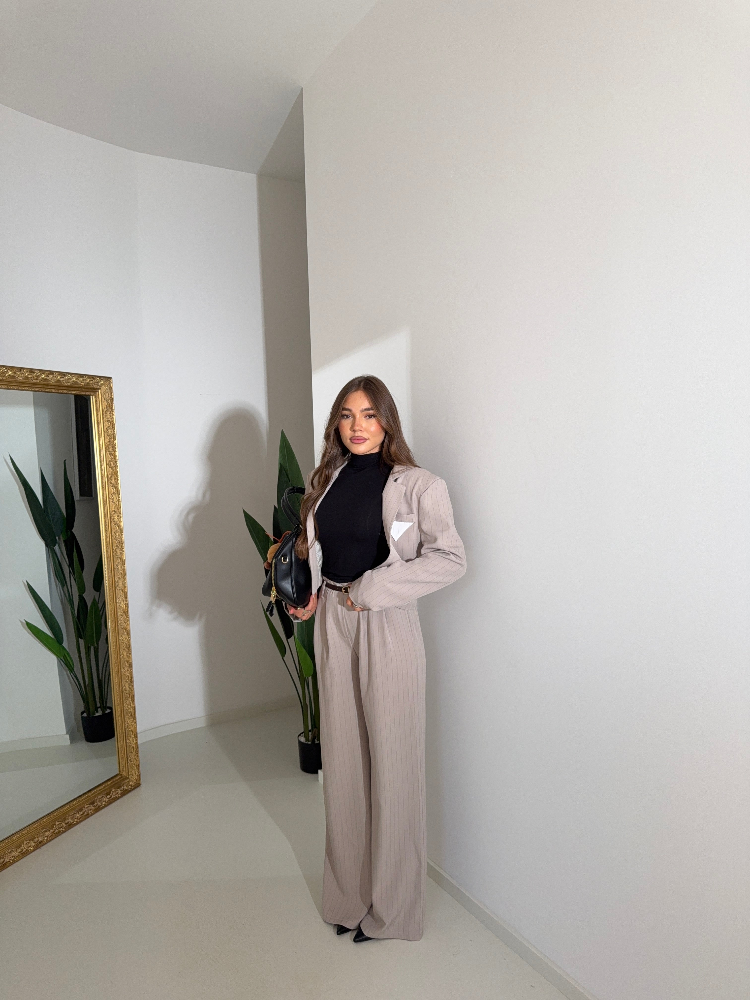 SUITS ME by Rita Quindici
