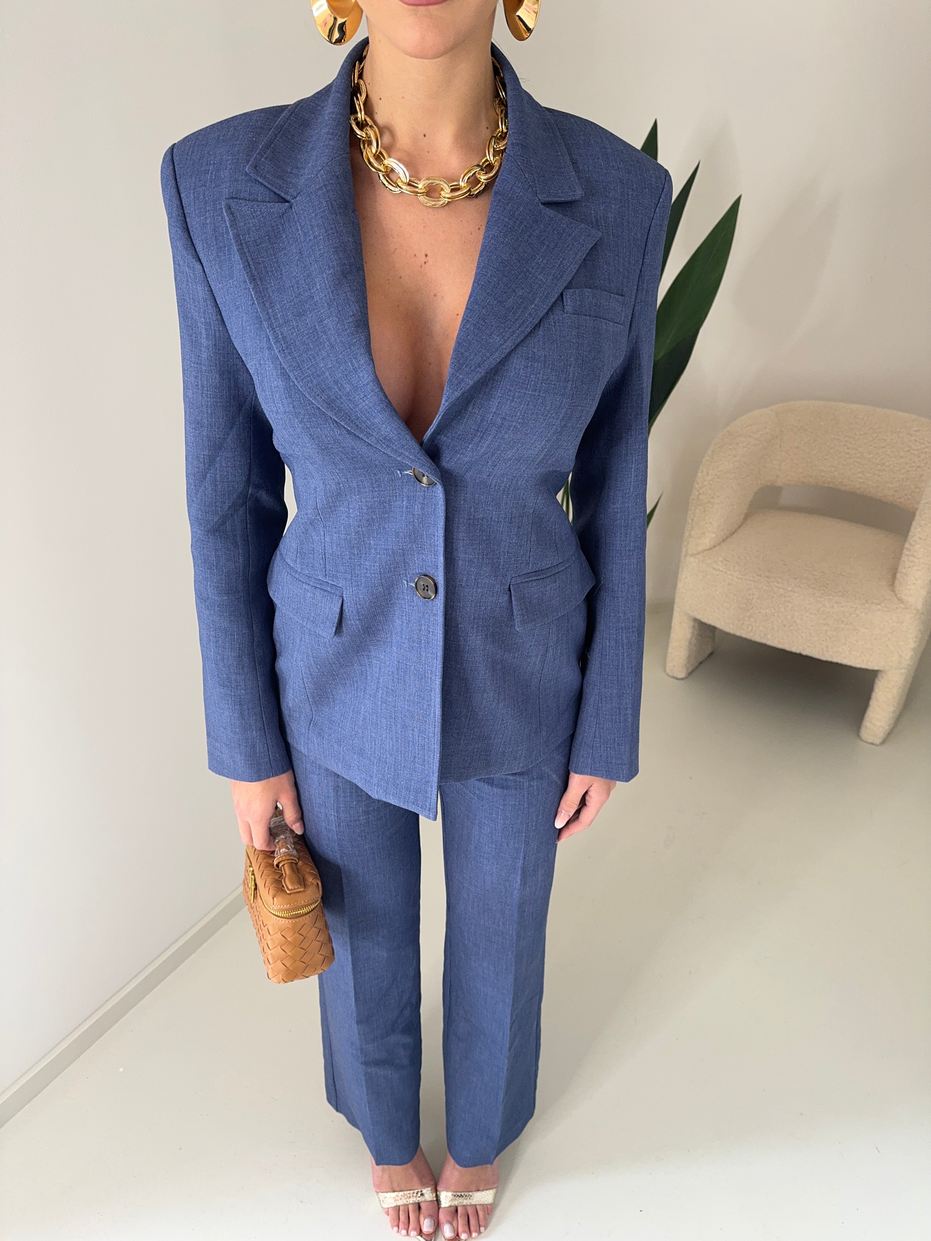 SUITS ME by Rita Quindici