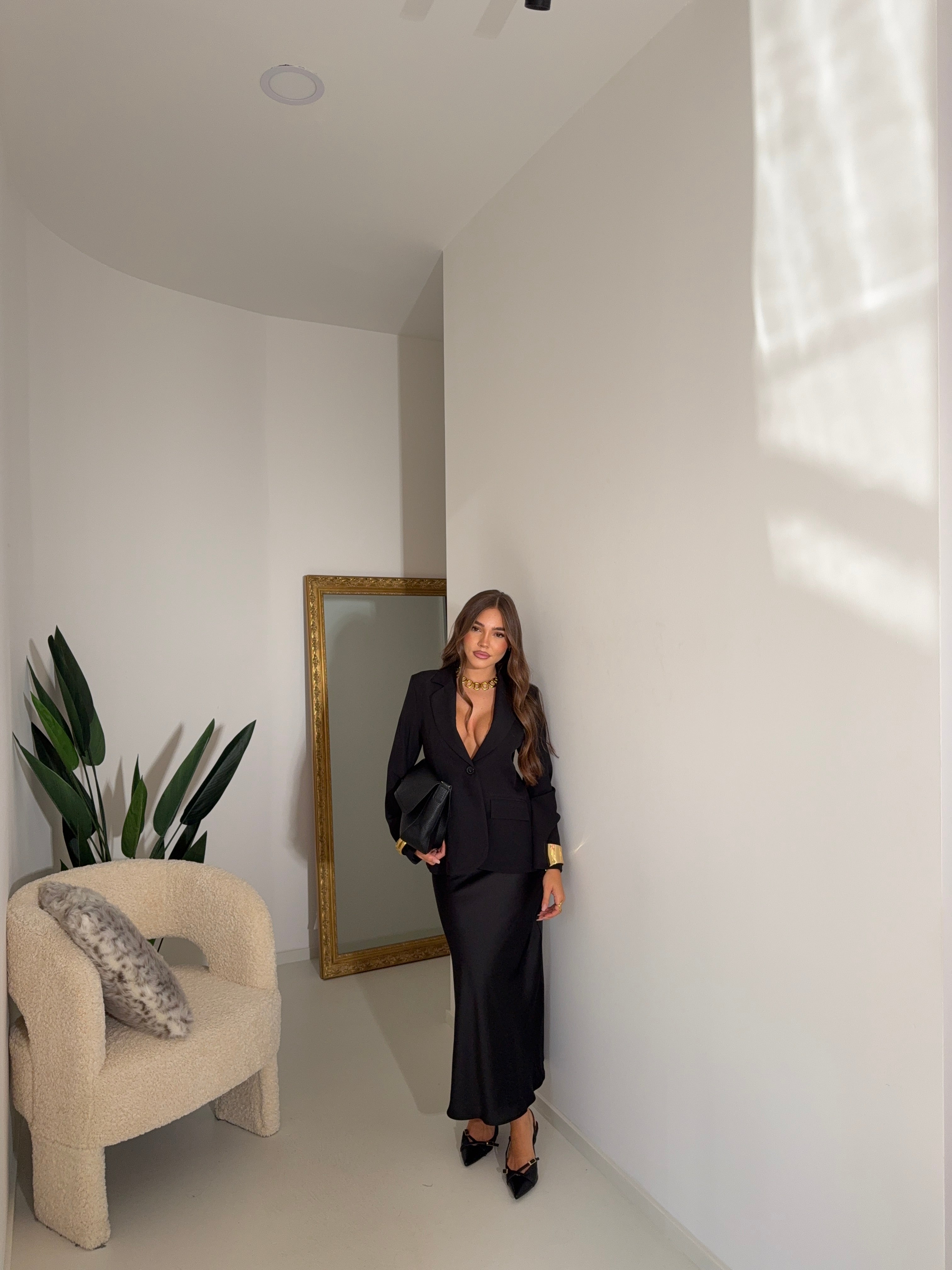 SUITS ME by Rita Quindici