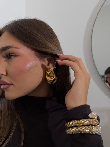 Orecchini asimmetrici