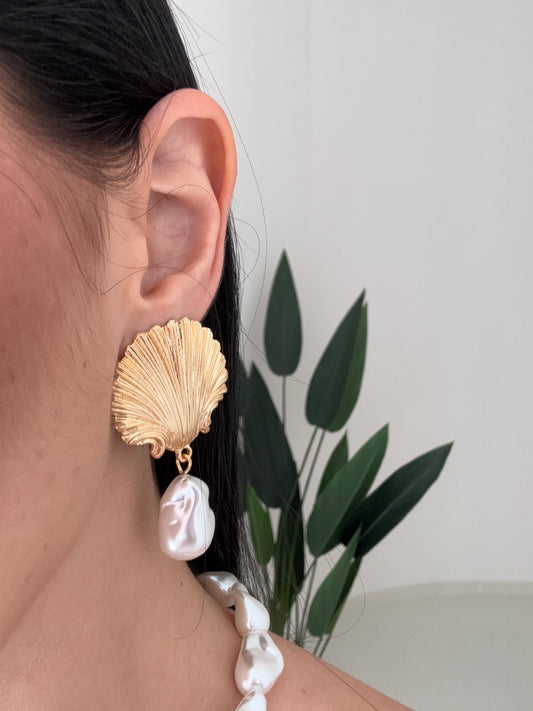 Orecchini conchiglia e perla