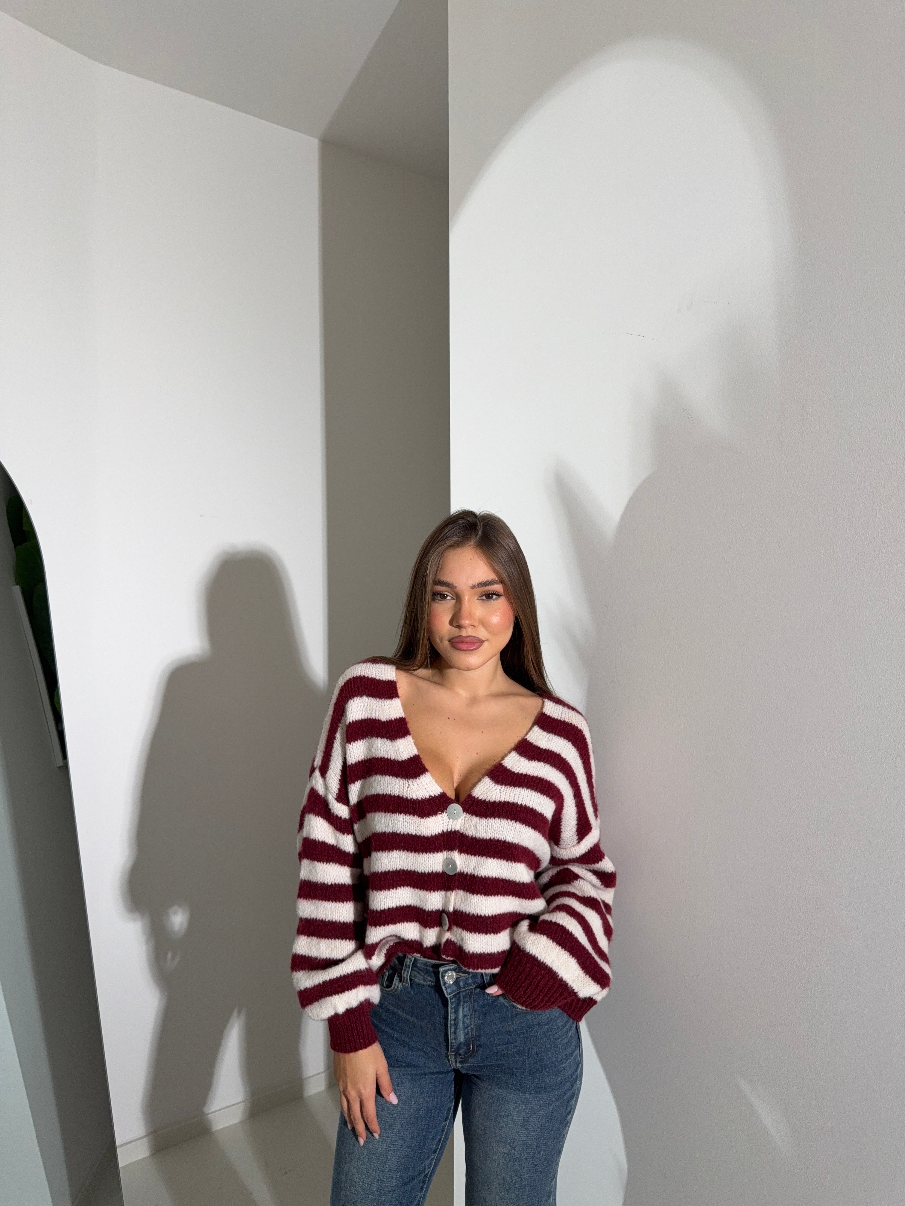 Pull VERY bottoni bordeaux