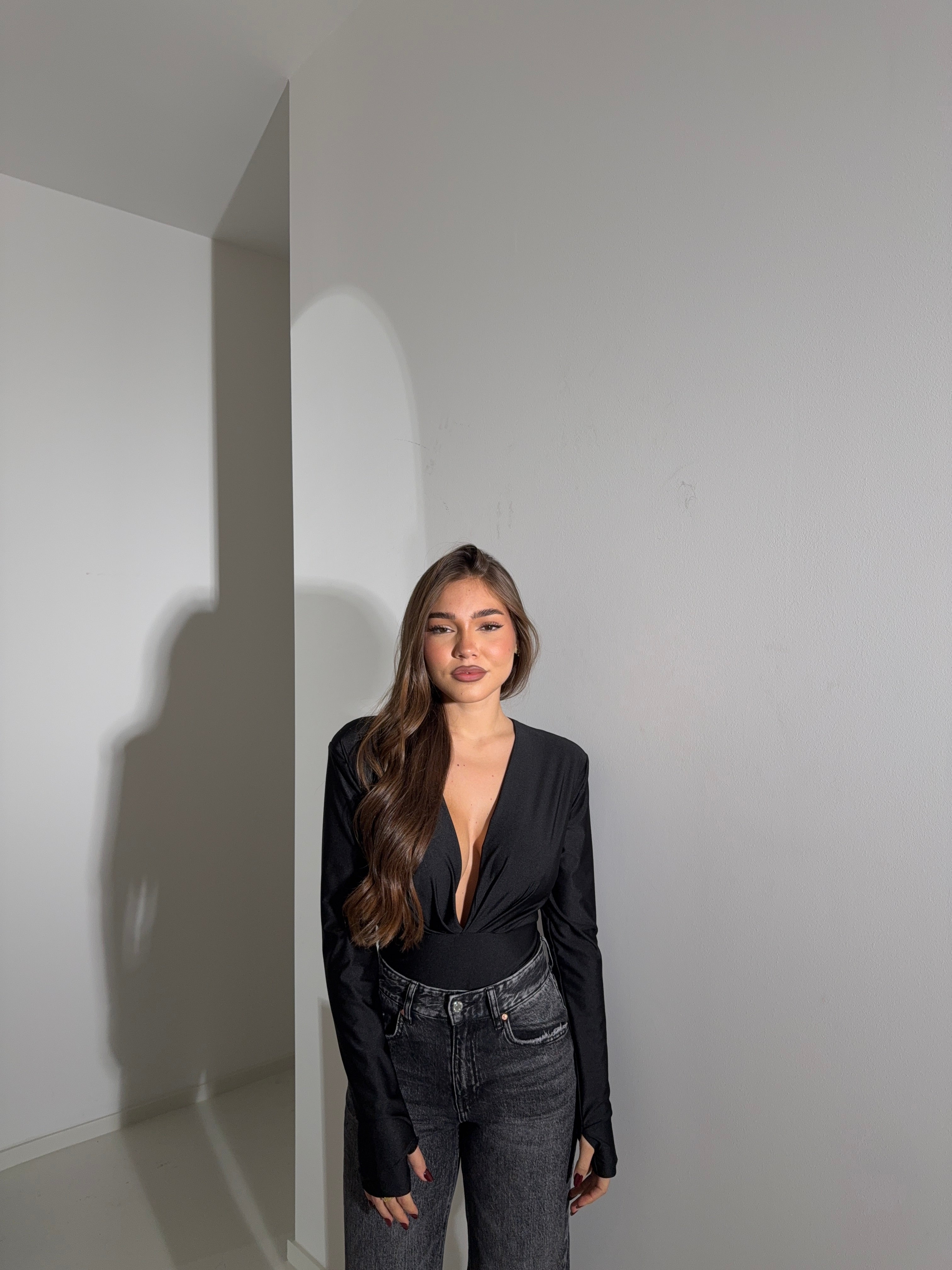 Body Lucy black
