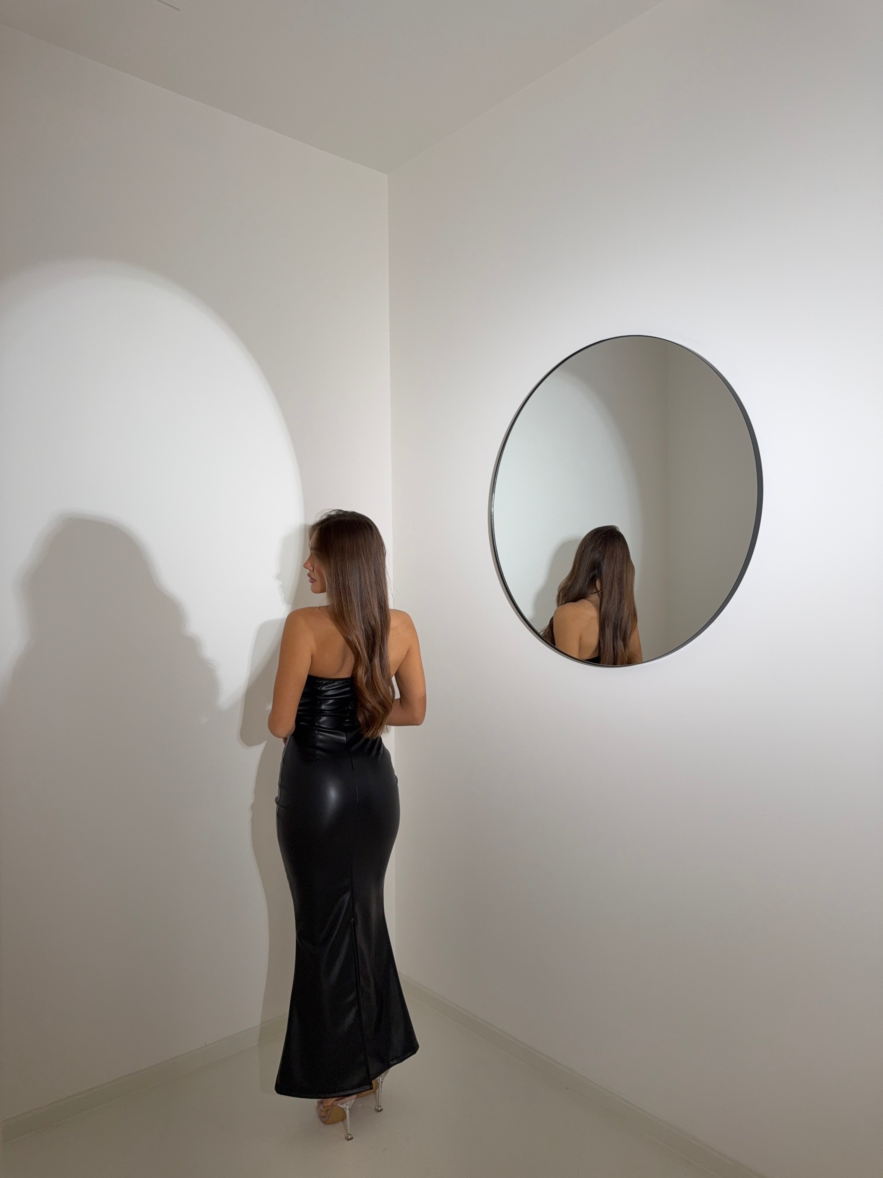 Dress ecopelle scollo profondo