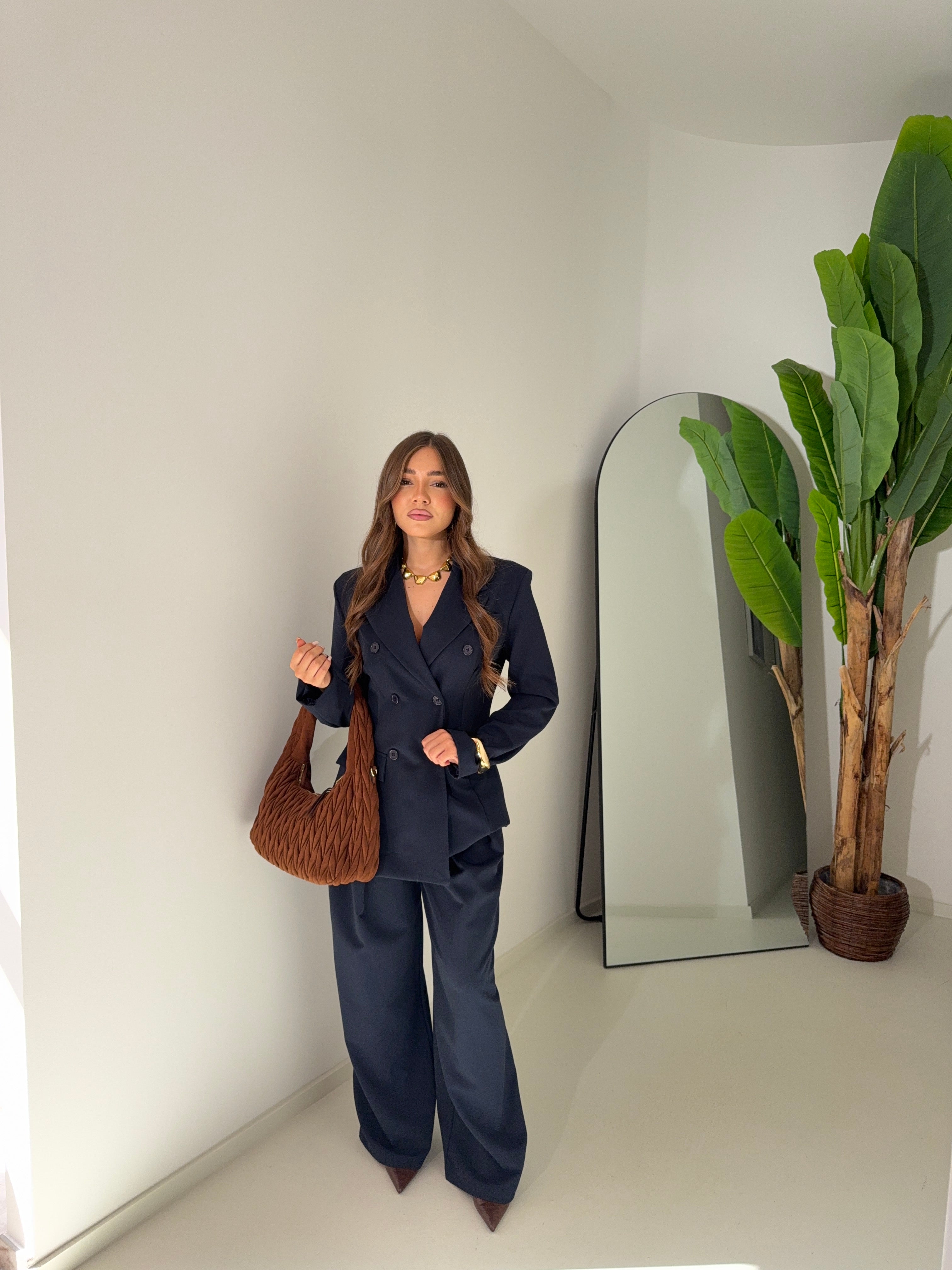 SUITS ME by Rita Quindici