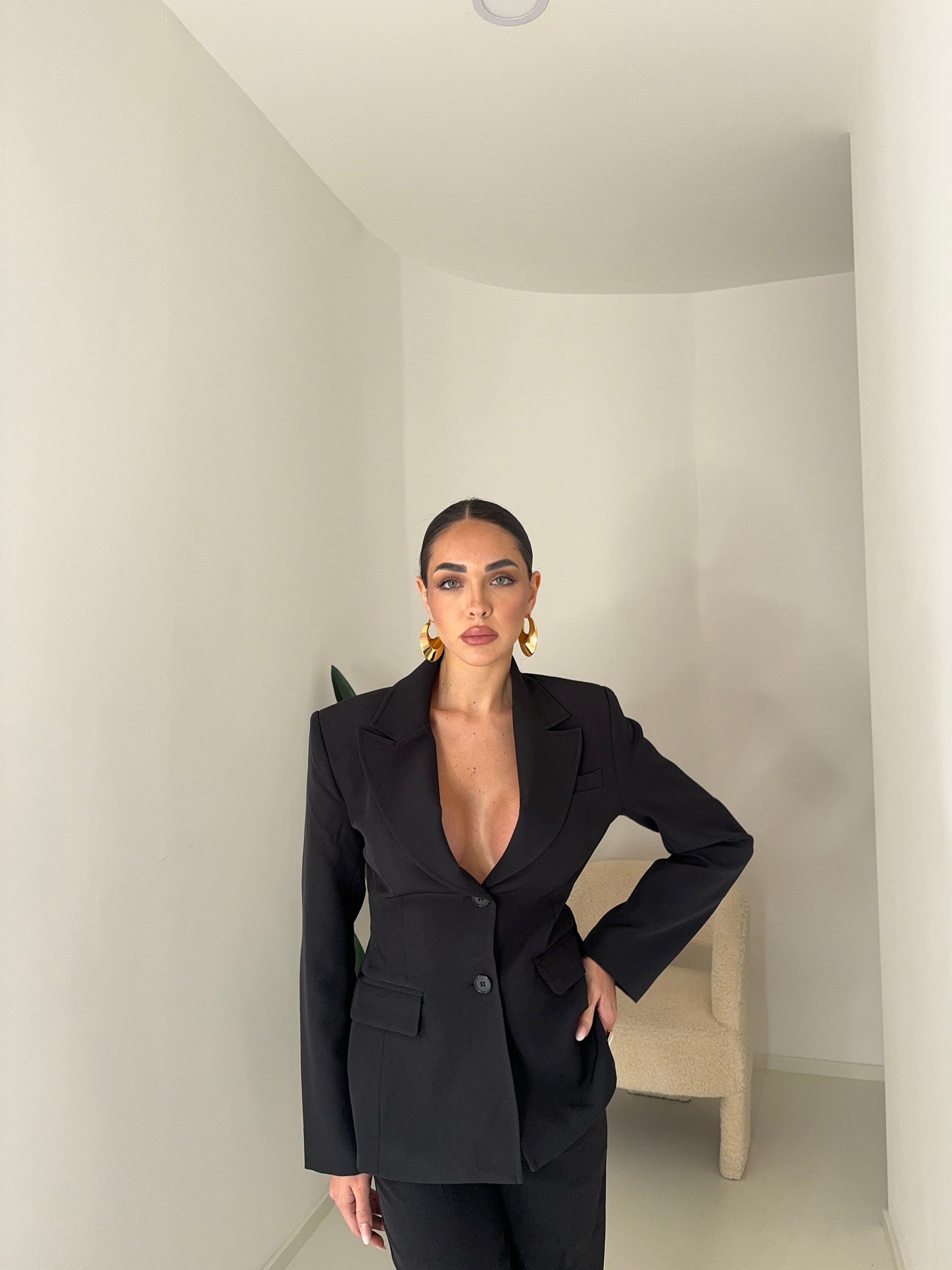 SUITS ME by Rita Quindici