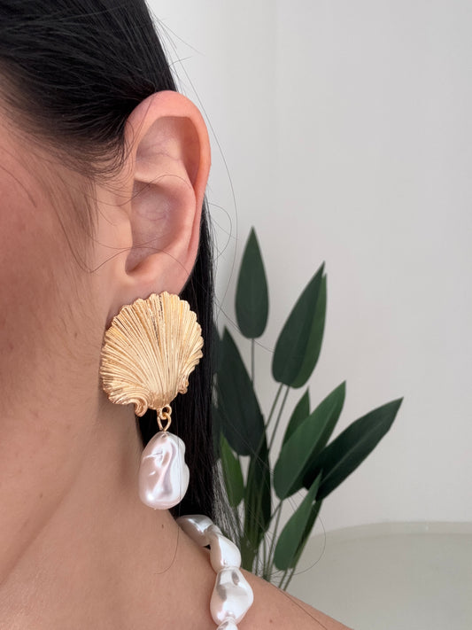 Orecchini conchiglia e perla